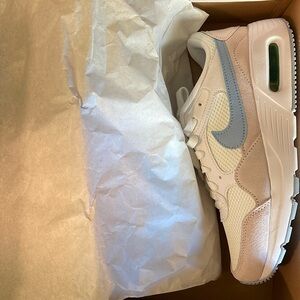 New in box, Women’s Nike Air Max SC. Size 8, Cobalt